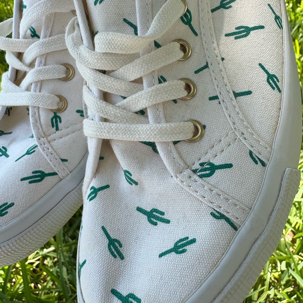 Old Navy White and Green Cactus Sneakers